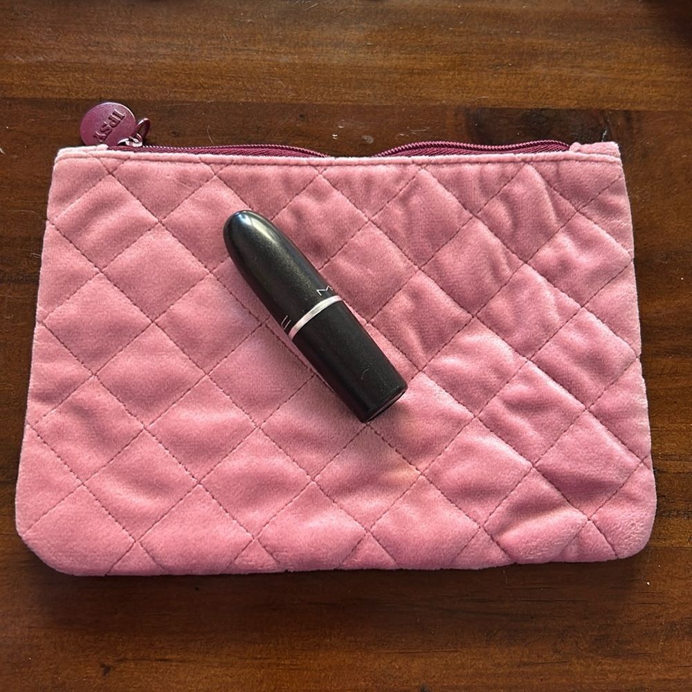 Mac full size new lipstick no box Russian Red Ipsy bag